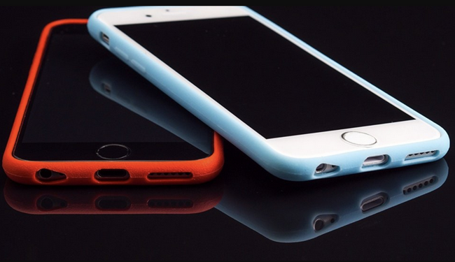 Apple để lộ một mẫu iPhone lạ, không có "tai thỏ" 