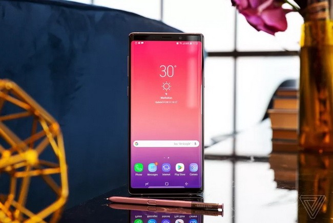 Samsung đang mất dần thị phần smartphone vào tay các đối thủ Trung Quốc