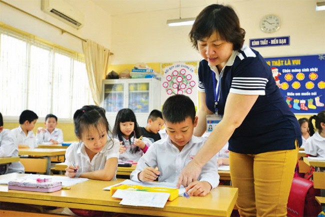 Hà Nội chú trọng bồi dưỡng giáo viên trong năm 2018