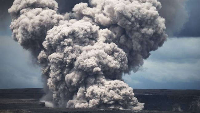 Núi lửa Kilauea ở Hawaii phun trào: Tiềm ẩn những mối đe dọa mới!
