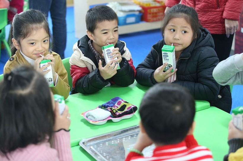 Con số ấn tượng về chương trình Sữa học đường Hà Nội
