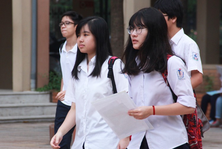 Kì thi vào lớp 10 tại Hà Nội: Gần 8.000 học sinh sẽ được xét tuyển vào hệ bổ túc văn hóa