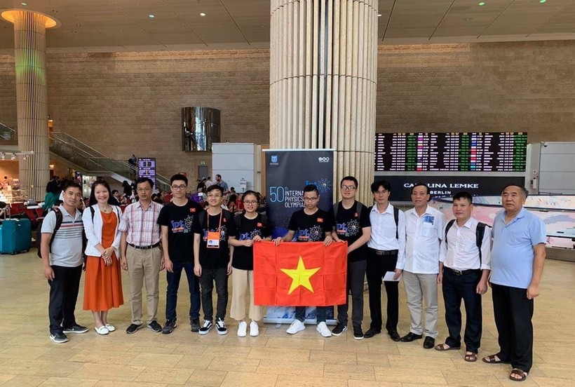 Đội tuyển Việt Nam bắt đầu chinh phục iPhO 2019