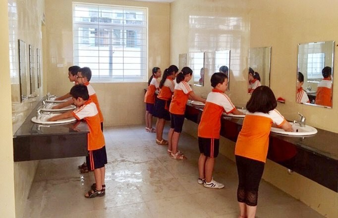 Hà Nội đặt mục tiêu 100% trường học có nhà vệ sinh đảm bảo vệ sinh