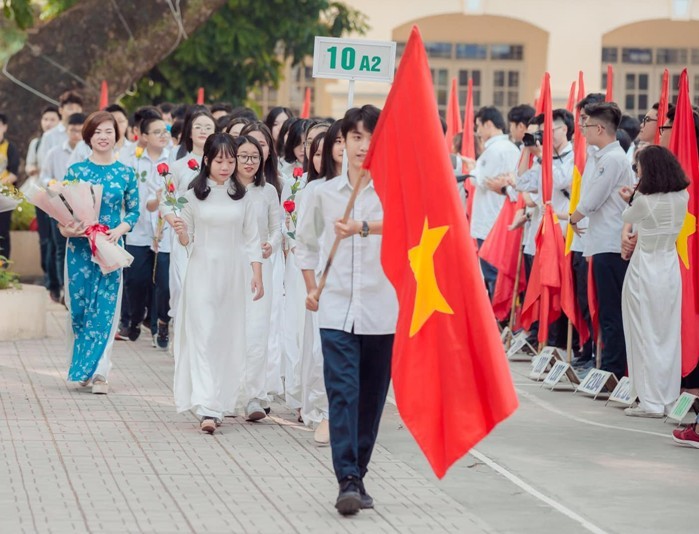 Học sinh Trường THPT Việt Đức khai giảng năm học mới 2019-2020