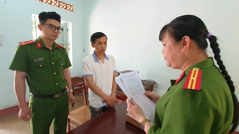 Cơ quan Công an công bố lệnh bắt tạm giam đối tượng Lê Đức Thọ Trường (ảnh: SĐ).