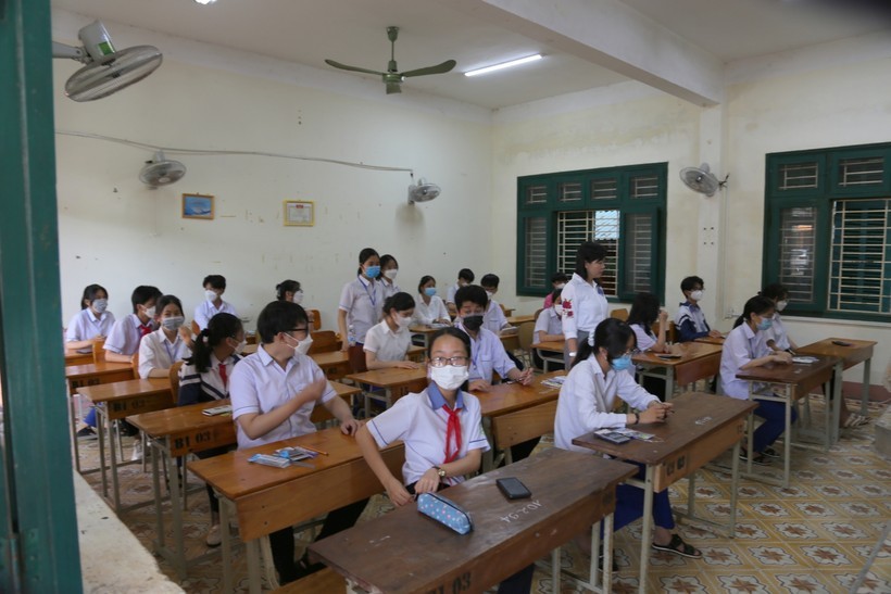 Học sinh lớp 9 tại Quảng Trị tham dự kỳ thi tuyển sinh vào lớp 10 năm 2022. (Ảnh: Đ. Đức).