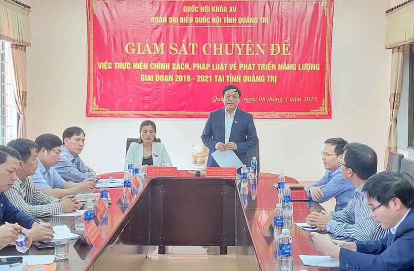 Đoàn giám sát của Đại biểu Quốc hội tỉnh Quảng Trị làm việc tại Công ty thủy điện.