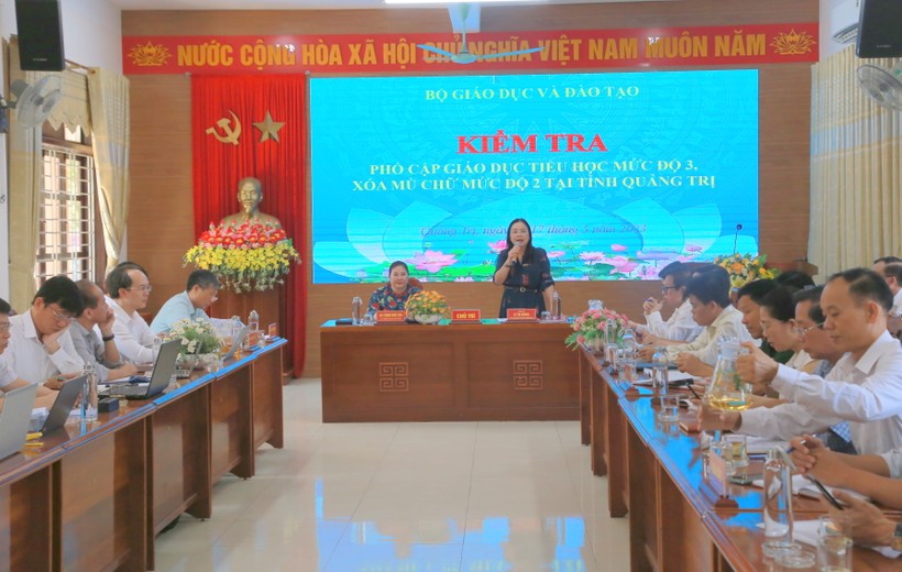 Công tác phổ cập giáo dục, xóa mù chữ ở Quảng Trị đạt kết quả tích cực.