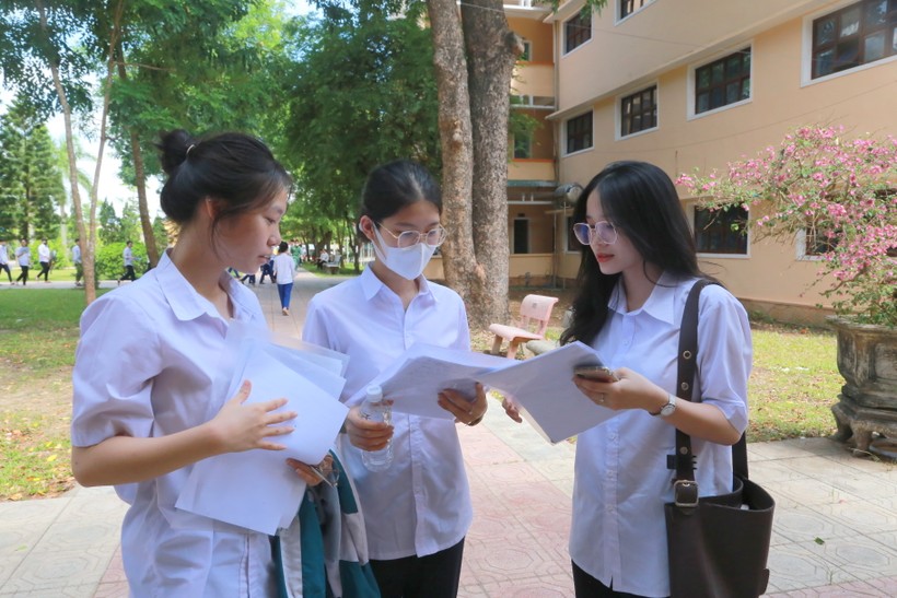 Thí sinh Quảng Trị tham dự kỳ thi tốt nghiệp THPT. 