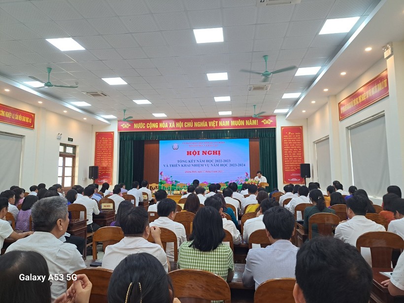 Quảng Bình tổ chức Hội nghị tổng kết năm học 2022-2023.