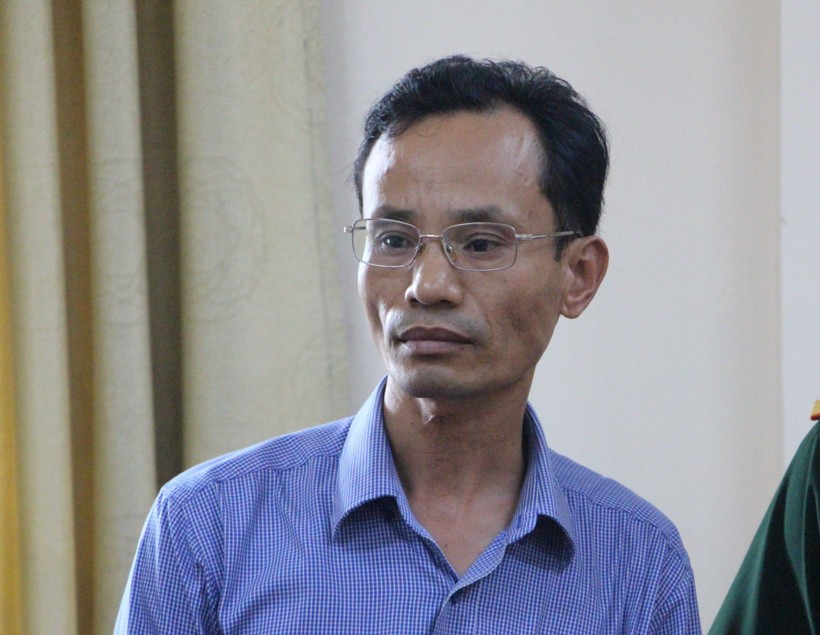 Bị can Đinh Viết Chung bị khởi tố, tạm giam. (Ảnh: Xuân Nha)