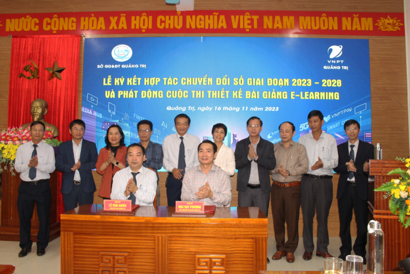 Sở GD&ĐT Quảng Trị ký kết với VNPT Quảng Trị về hợp tác chuyển đổi số giai đoạn 2023-2028.