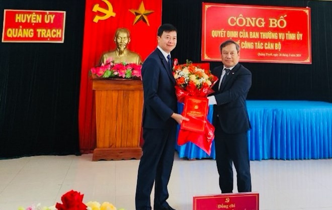 Ông Nguyễn Chí Thắng, Giám đốc Sở KH&CN được bổ nhiệm làm Bí thư Huyện ủy Quảng Trạch.