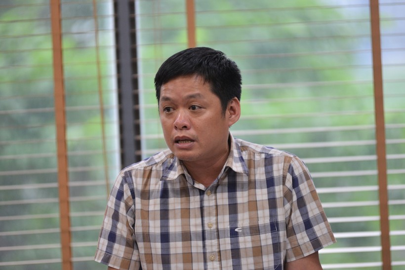 Ông Nguyễn Tư Long – Phó Vụ trưởng Vụ công chức – viên chức, Bộ Nội vụ thông tin tại buổi họp báo