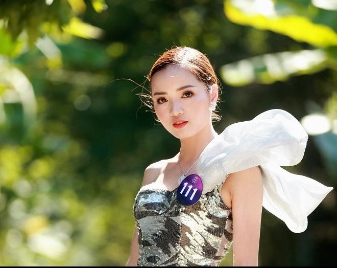 25 thí sinh “Người đẹp xứ Mường 2019” khoe sắc trong trang phục dạ hội