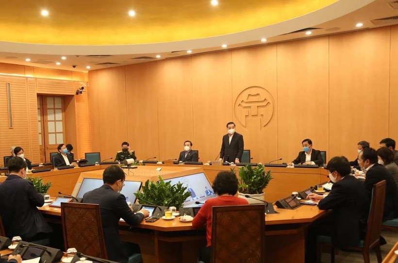 Ban chỉ đạo phòng chống dịch Covid-19 TP. Hà Nội họp dưới sự chủ trì của Chủ tịch UBND TP. Hà Nội Chu Ngọc Anh.