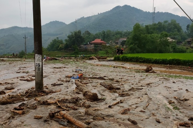 Hình ảnh sau trận lũ quét tại xã Minh Lương. 