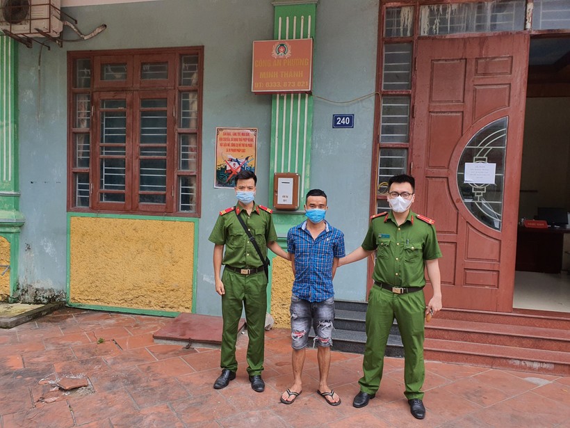 Nguyễn Văn Hán bị cơ quan chức năng bắt giữ sau gần 4 tháng bỏ trốn. Ảnh: Công an Quảng Ninh.