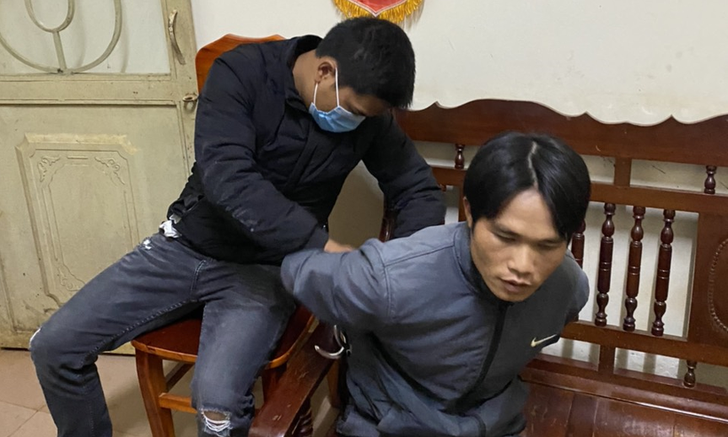 Đối tượng Đặng Văn Ngọc bị cơ quan chức năng bắt giữ sau hơn 6 năm lẩn trốn.