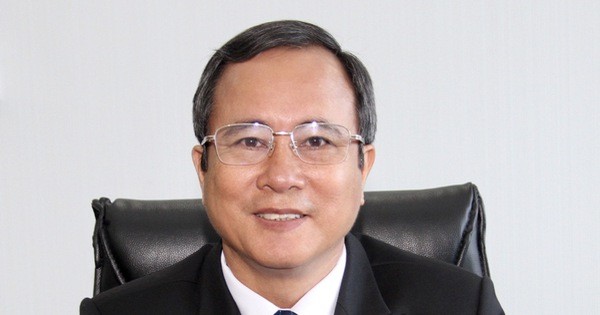 Nguyên Bí thư Bình Dương- Trần Văn Nam bị đề nghị truy tố về tội Vi phạm quy định về quản lý, sử dụng tài sản Nhà nước gây thất thoát, lãng phí.