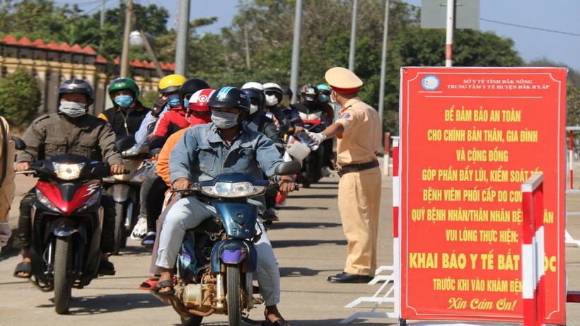 Lực lượng chức năng kiểm soát giao thông trên địa bàn tỉnh Đắk Nông.