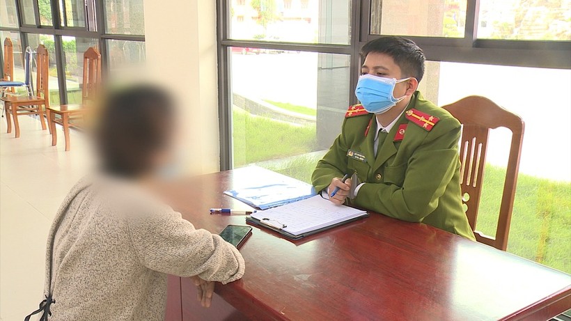 Một bị hại trong một vụ lừa đảo chiếm đoạt tài sản trình báo sự việc tại Công an tỉnh Thái Nguyên.