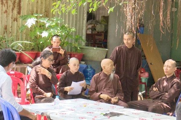 Cơ quan chức năng đã khởi tố vụ án liên quan đến những hành vi vi phạm, lợi dụng hoạt động tôn giáo, từ thiện để trục lợi tại Tịnh thất Bồng Lai.