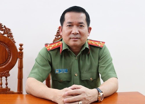 Đại tá Đinh Văn Nơi.