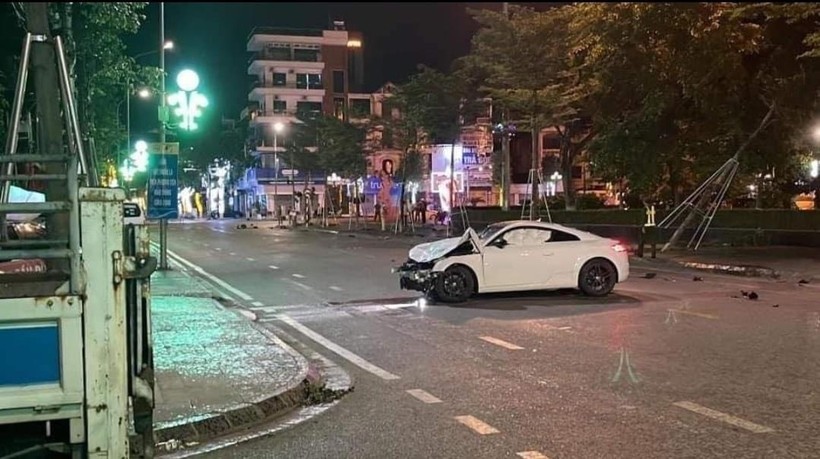 Hiện trường vụ tai nạn giao thông khiến 3 người tử vong ở Bắc Giang.