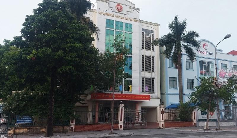Nhiều cán bộ công chức của Cục Dự trữ Nhà nước khu vực Thái Bình bị cơ quan chức năng khởi tố.