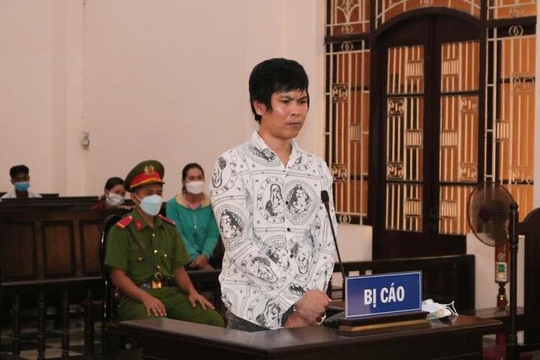 Bị cáo Thạch Tá Nạ tại phiên tòa xét xử.