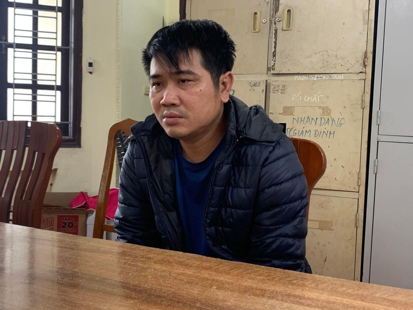 Đối tượng Nguyễn Hoàng Minh bị bắt giữ sau khi gây án.