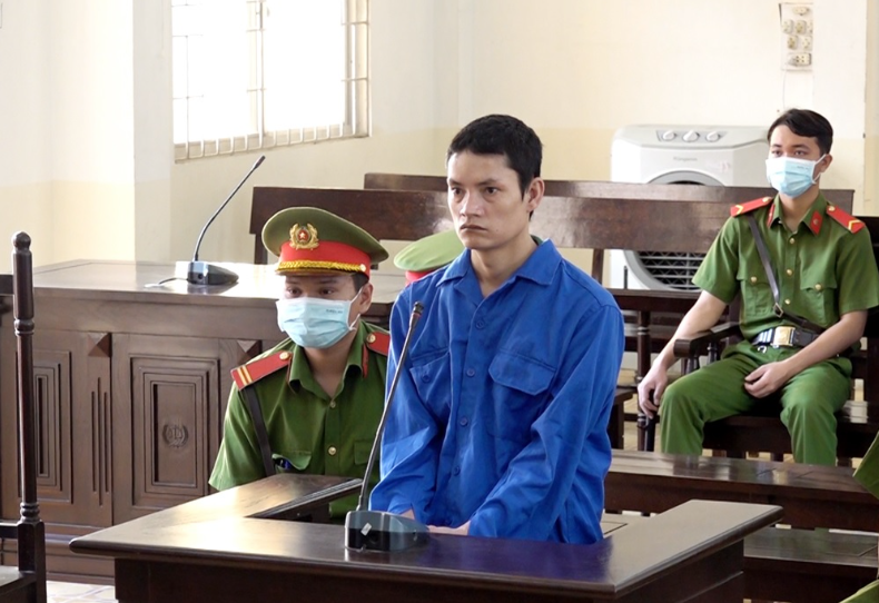 Bị cáo Lê Văn Minh tại phiên tòa xét xử.