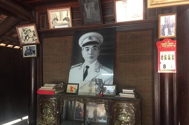 Một góc trưng bày tại nhà Lưu niệm Đại tướng