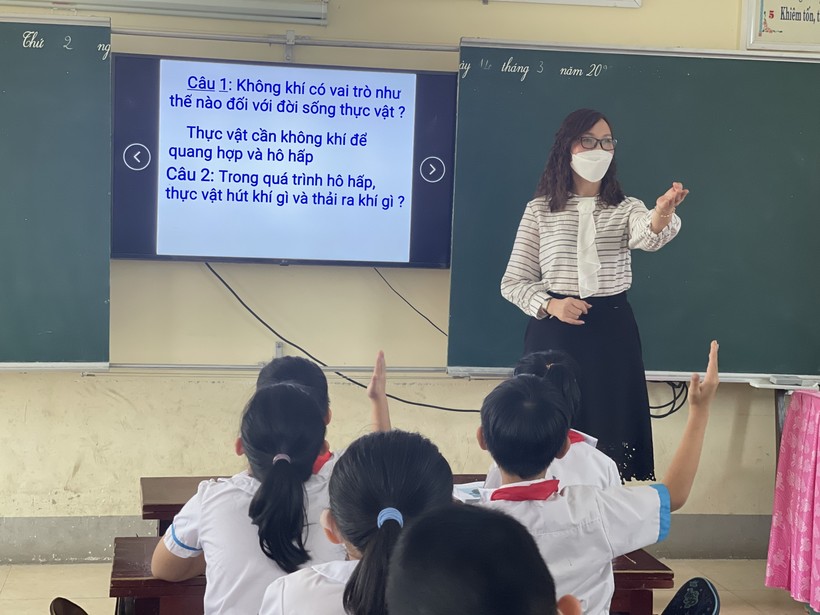 Một tiết dạy của cô giáo Đinh Thị Thu Hiền.