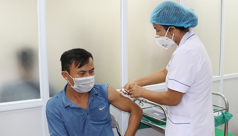 1.350 công nhân Formosa Hà Tĩnh tiêm vacxin phòng Covid-19