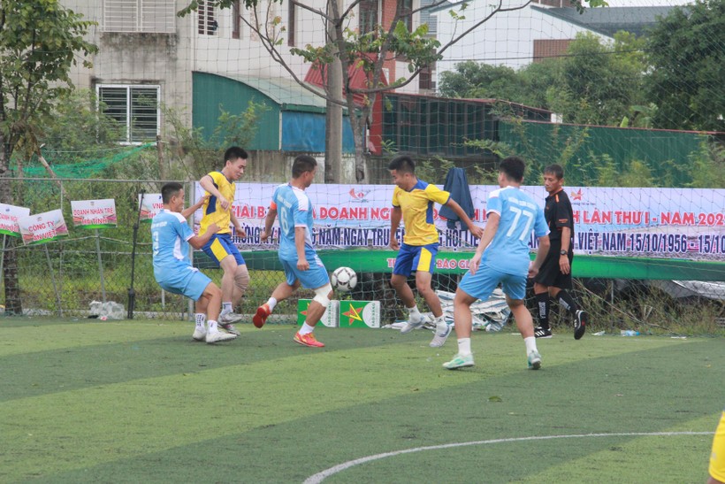 Màn tranh tài nghẹt thở tại Giải bóng đá Doanh nghiệp, doanh nhân Hà Tĩnh 