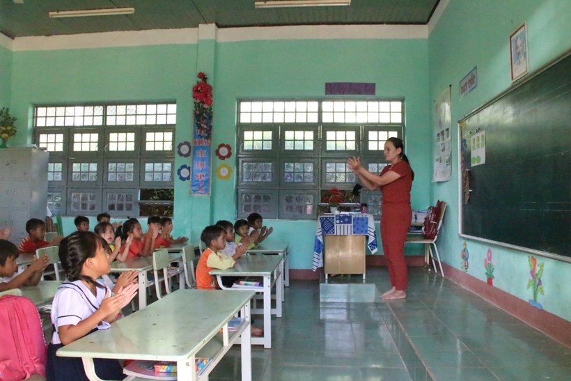 Chương trình SGK lớp 1 được đưa vào dạy tại Kon Tum đã mang lại nhiều hiệu quả. 