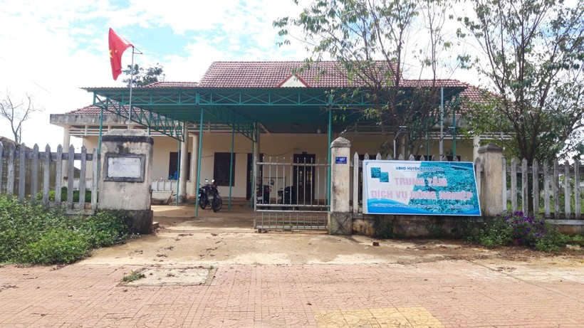 Trung tâm dịch vụ Nông nghiệp huyện Kon Plông nơi ông Phan Ngọc Vinh làm giám đốc.