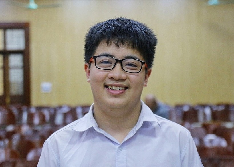 Ngô Quý Đăng, cậu học sinh lớp 10 đạt Huy chương Vàng Olymic Toán học Quốc tế 2020.
