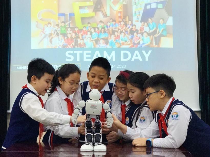 Tuần lễ STEAM DAY được tổ chức tại Trường Tiểu học Trần Quốc Toản.