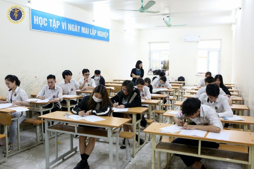 Kỳ thi tốt nghiệp văn hóa phổ thông năm học 2020 – 2021 của Học viện Múa Việt Nam