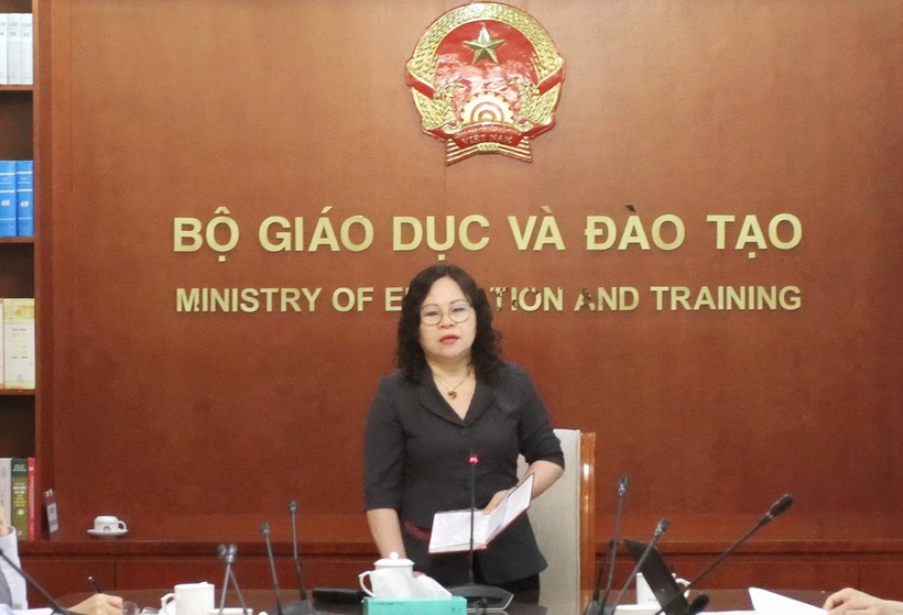 Thứ trưởng Bộ GD&ĐT Ngô Thị Minh chủ trì Hội nghị