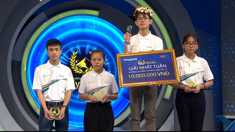 Nguyễn Hữu Đạt giành vòng nguyệt quế với phần thi khởi động xuất sắc.