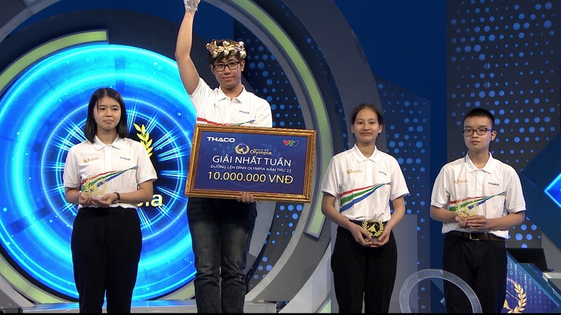 Nguyễn Minh Phú thắng tuyệt đối trong trận mở màn Olympia năm 2022.