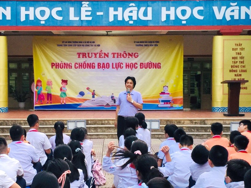 Một buổi truyền thông phòng chống bạo lực học đường của học sinh Hà Nội