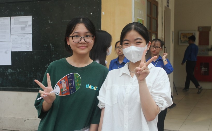 Học sinh dự thi lớp 10 tại Hà Nội.