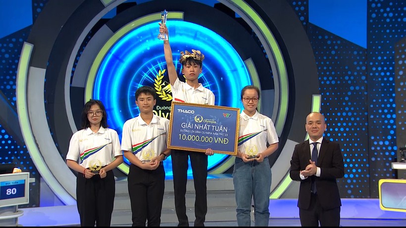 Trần Quang Minh lập kỉ lục về điểm số tại cuộc thi tuần Đường lên đỉnh Olympia 23.