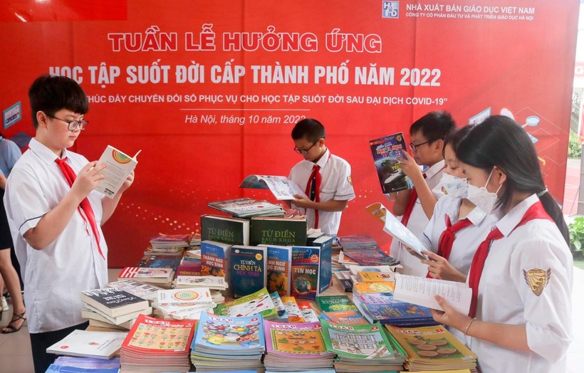 Học sinh Hà Nội trong tuần lễ hướng ứng học tập suốt đời năm 2022.
